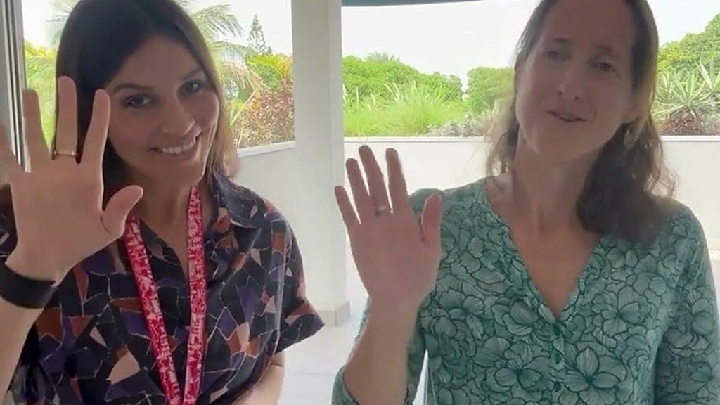 Amanda Ammann and Stéphanie Piers de Raveschoot